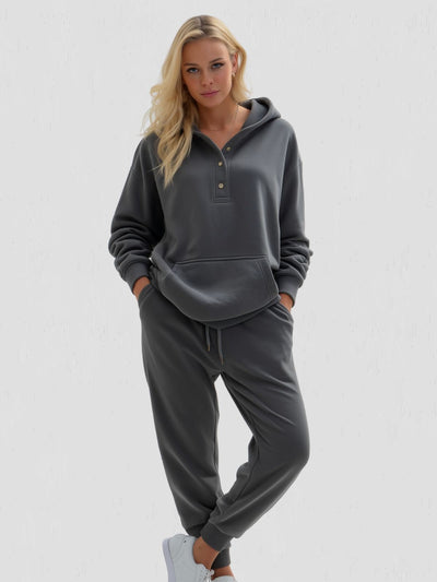 VIAL - Oversized Snap-Fit Hoodie