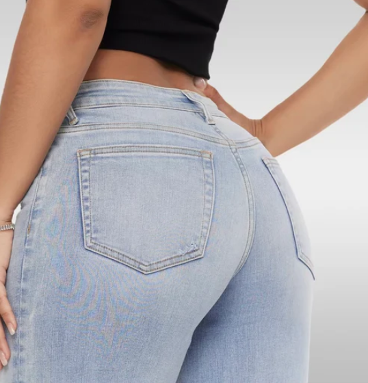 ROSE - Snatched BBL Jeans